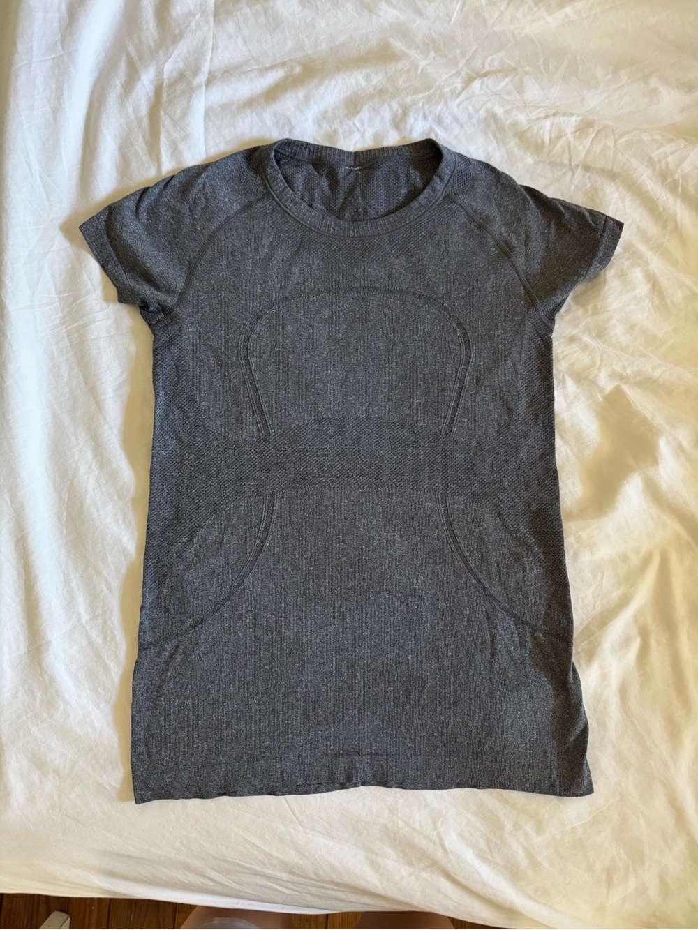 lululemon athletica Women's Short-Sleeve Seamless Tee - Charcoal